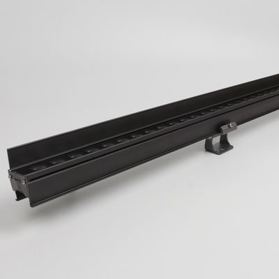 Thân đèn nhôm 48W LED Wall Washer với ống kính hai góc cho phong cảnh IP67